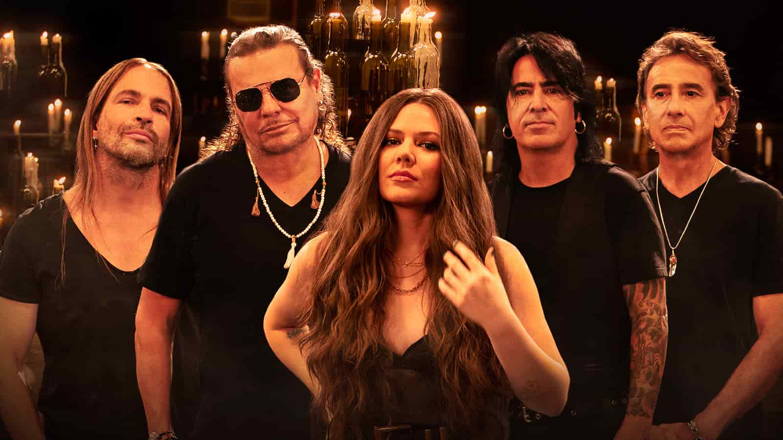 Maná y Joy Huerta reversionan 'Eres Mi Religión'